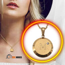 Pendant Necklace Initial AZ- Semi jewel. 18k gold plated. A woman in the background wears the necklace. The front zoomed in on the necklace with the letter M. vibe houses